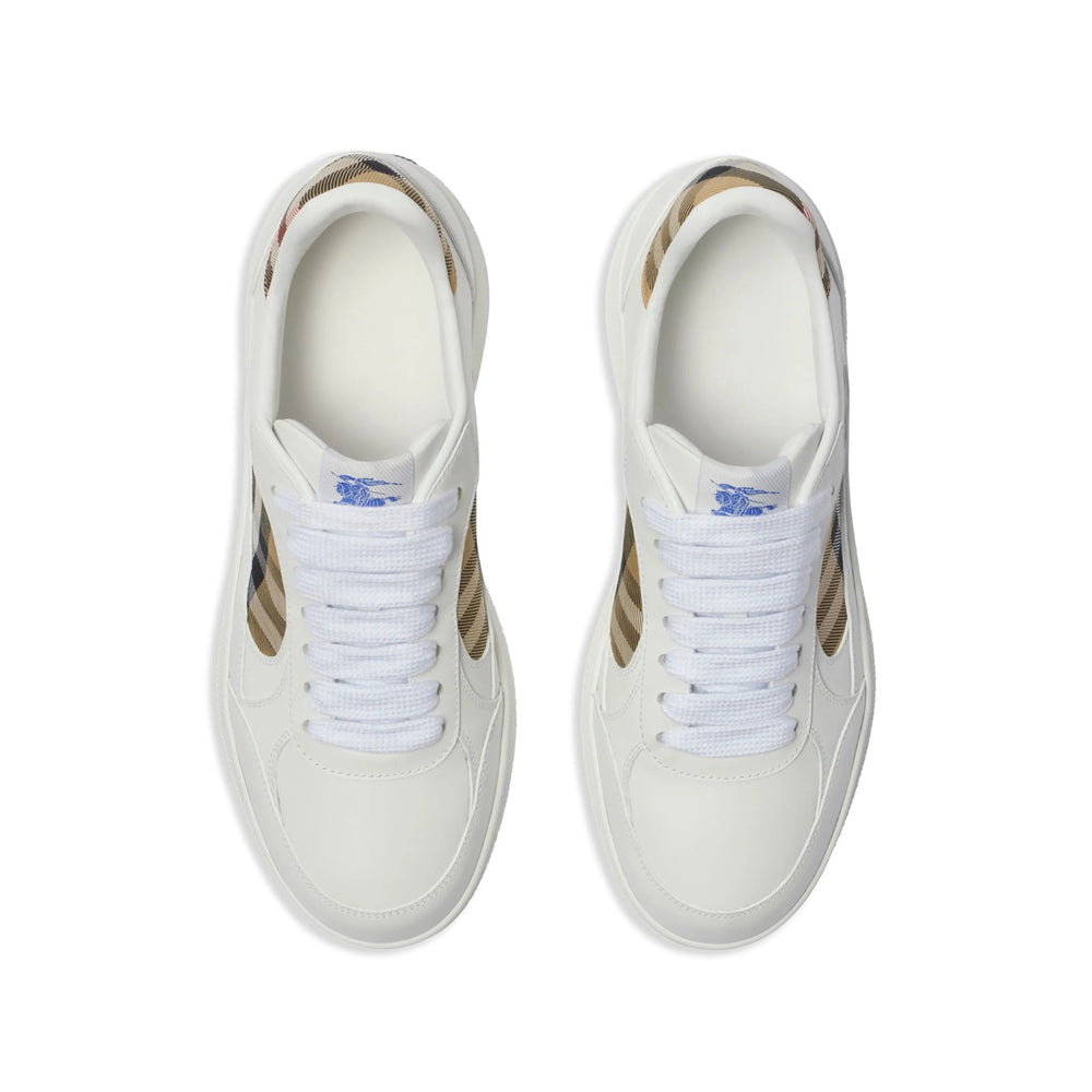 Sneaker Burberry White/neutrals Calf Leather: 74