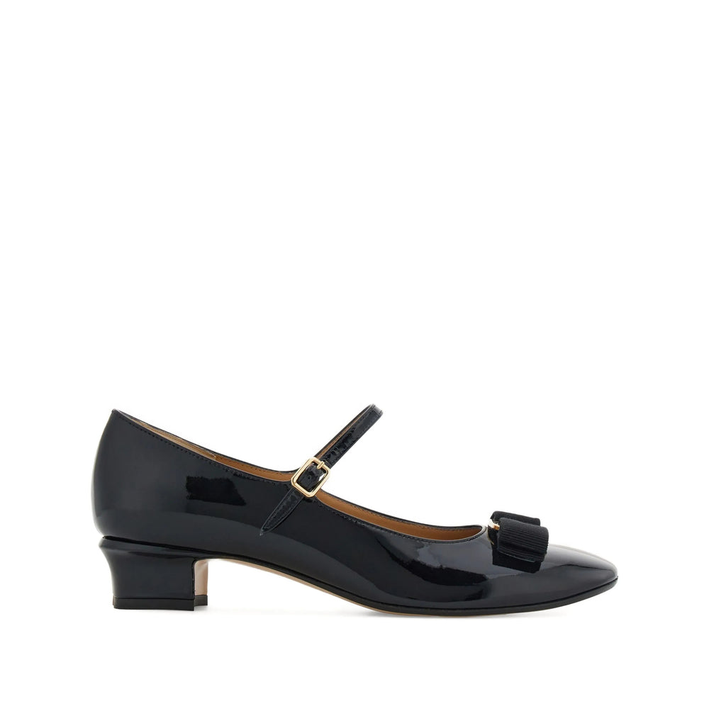 Shoes Ferragamo Black Goat Suede: 100