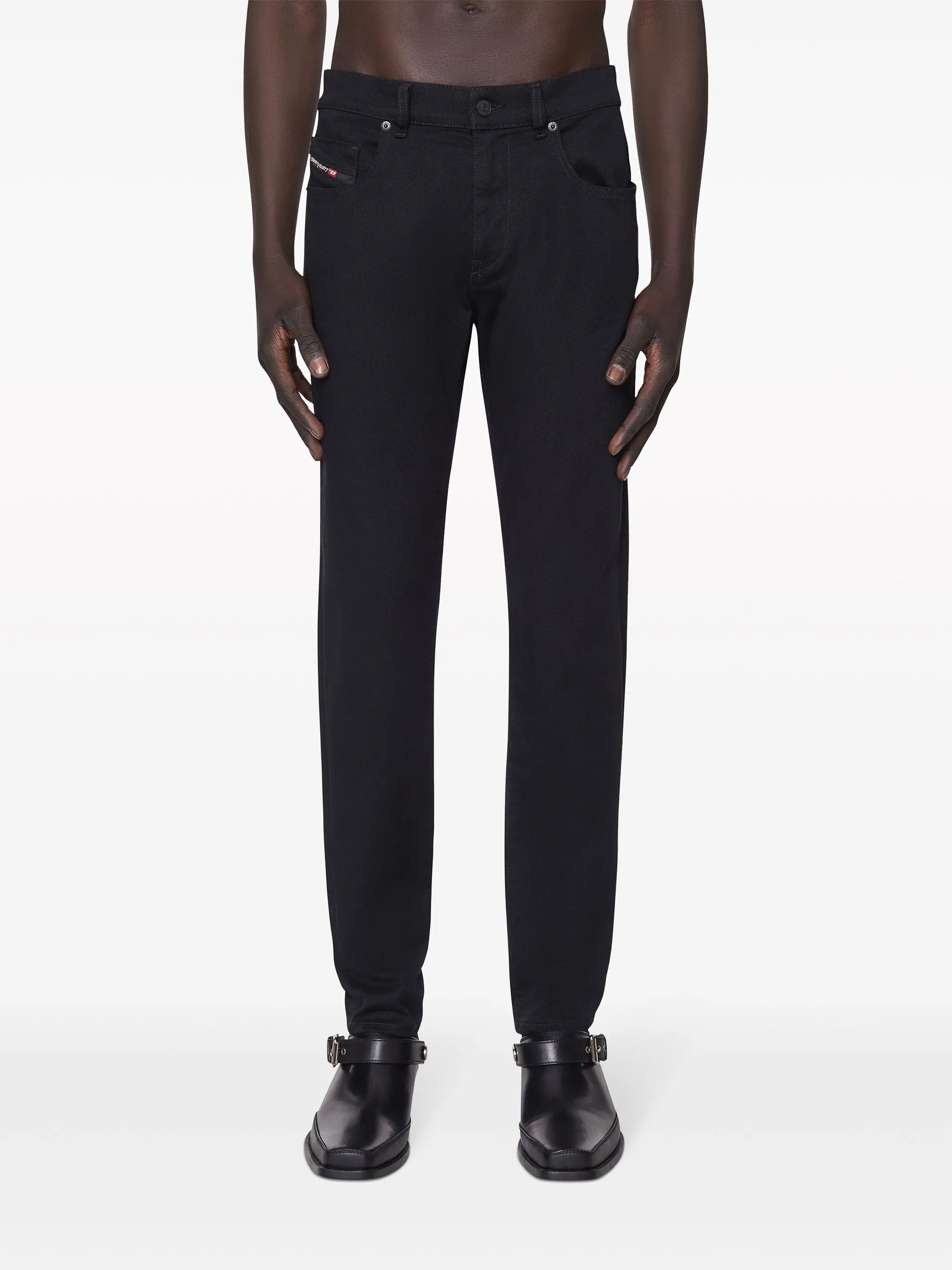 2019 D Strukt Black Jean