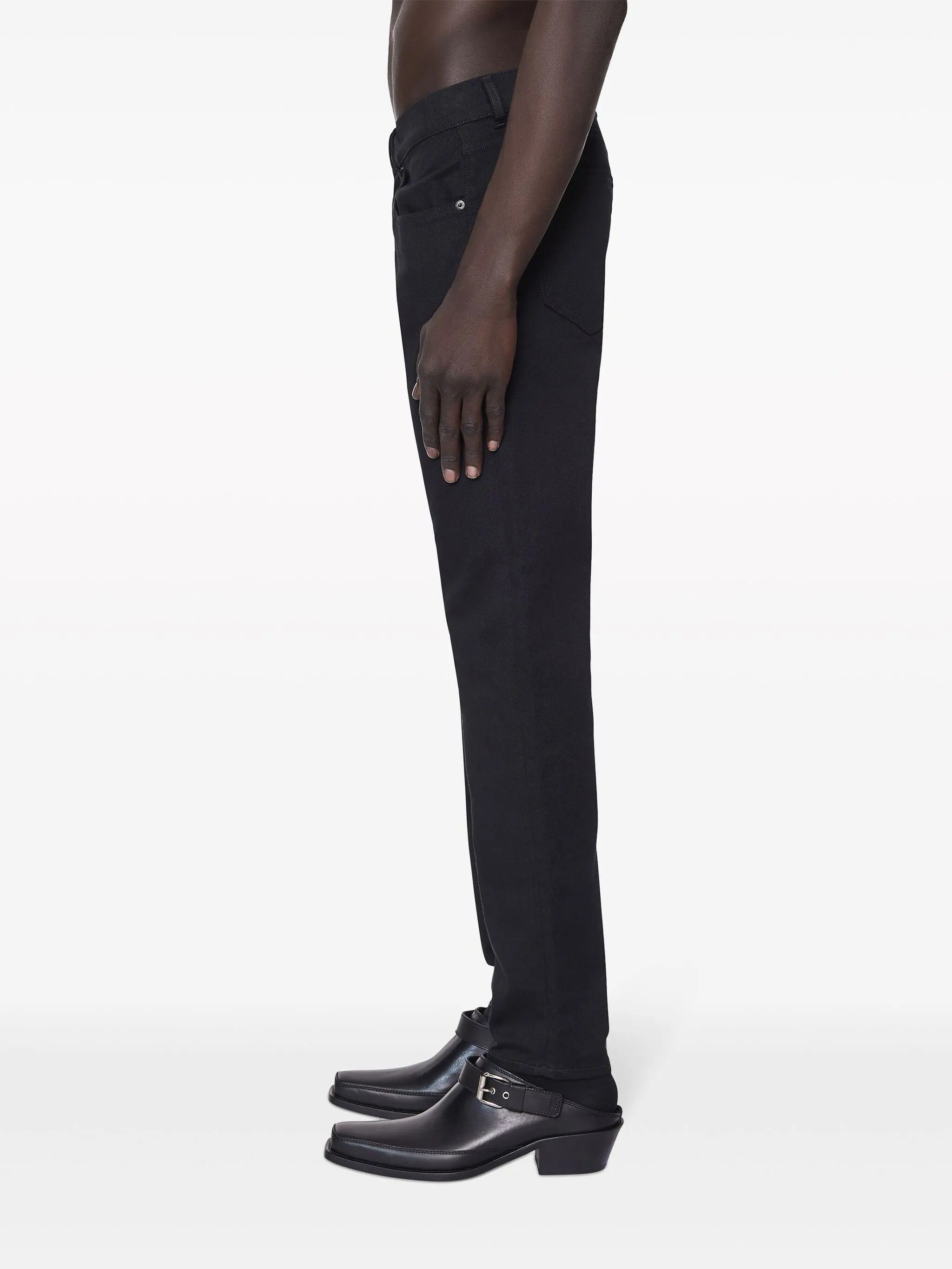 2019 D Strukt Black Jean