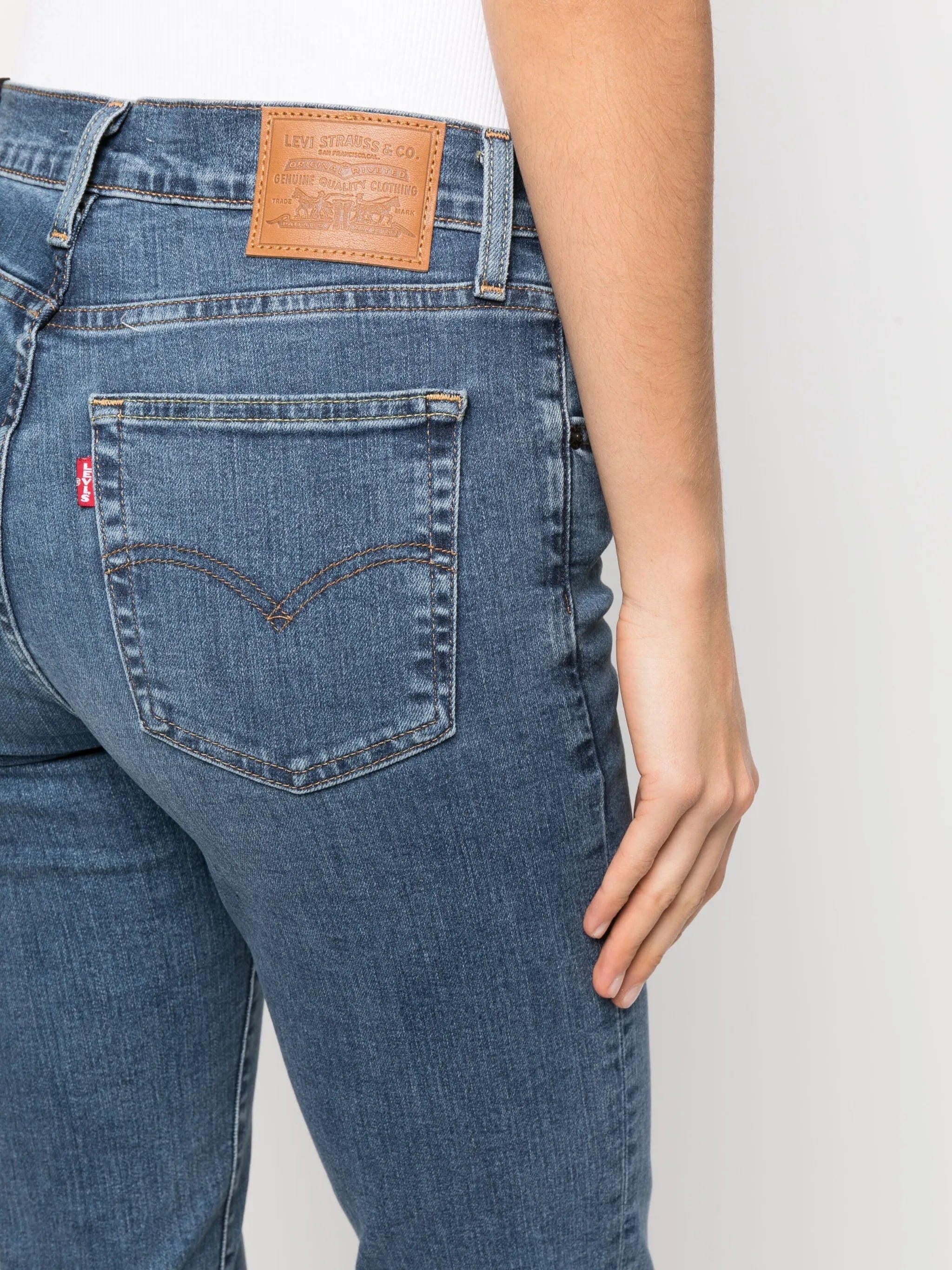 724 High Rise Straight Blue Wave Mid Jean