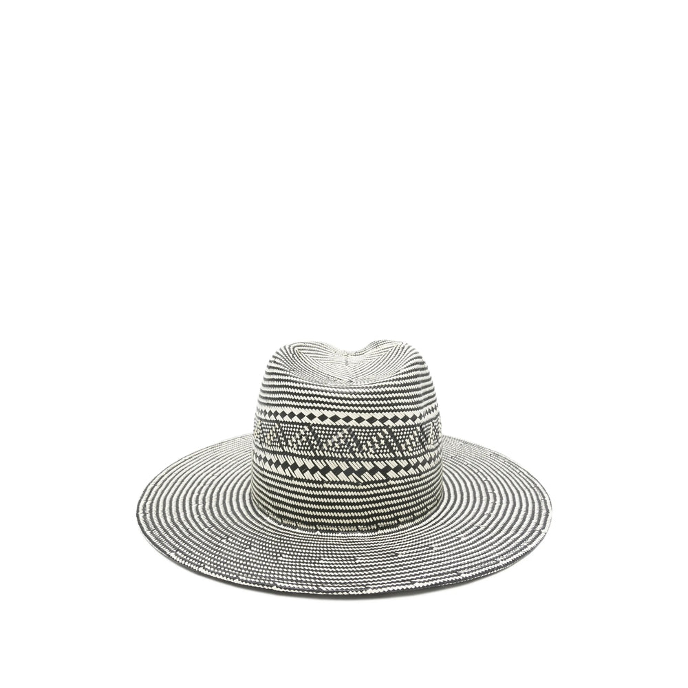 Cap Ruslan Baginskiy White/black Paper: 100. Caps