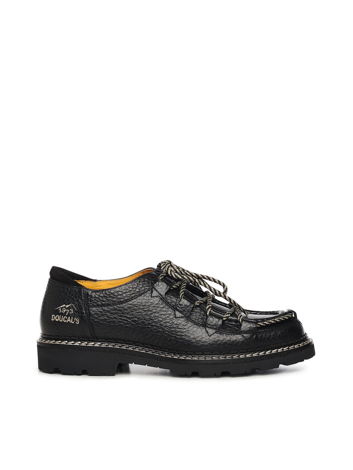 Doucals Flat Shoes Black Calfskin