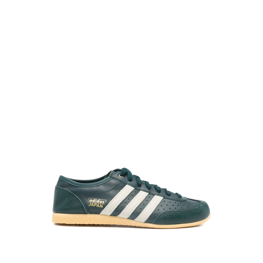 Sneakers With Perforated Detailing Green/white Calf Leather: 100. Trainers