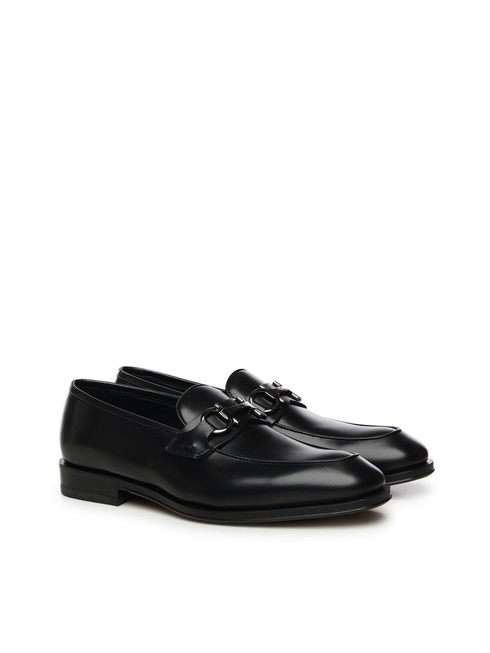 Ferragamo Flat shoes Black Calfskin