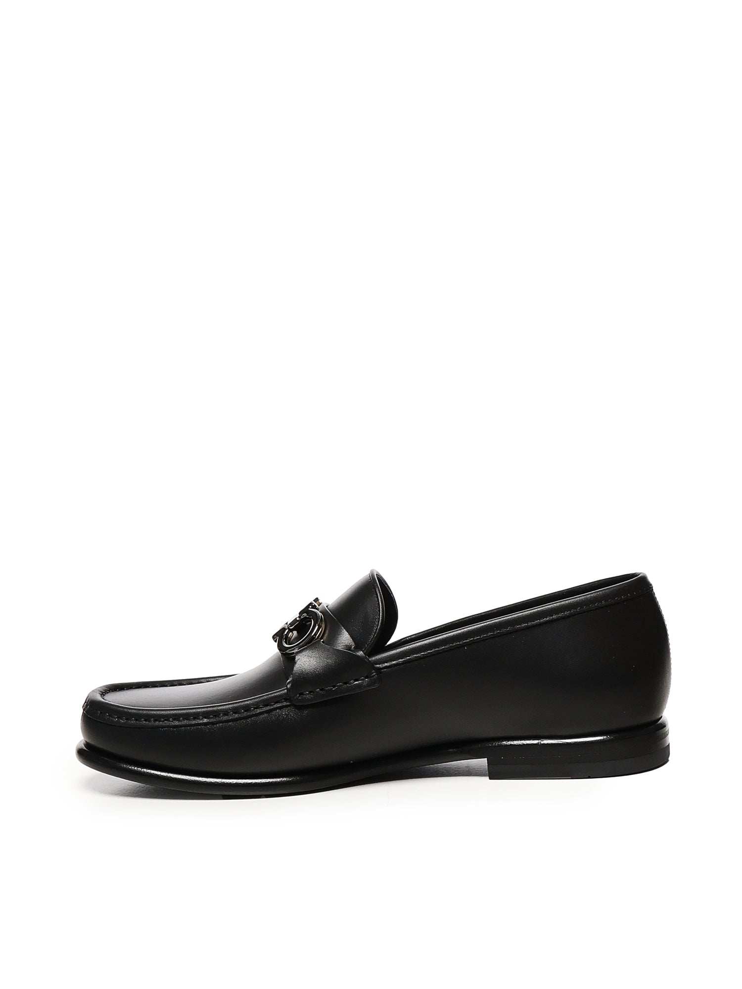 Ferragamo Flat shoes Black Calfskin