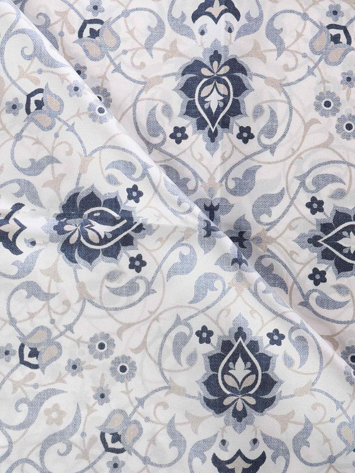 Eleventy Scarfs Ivory/denim Silk