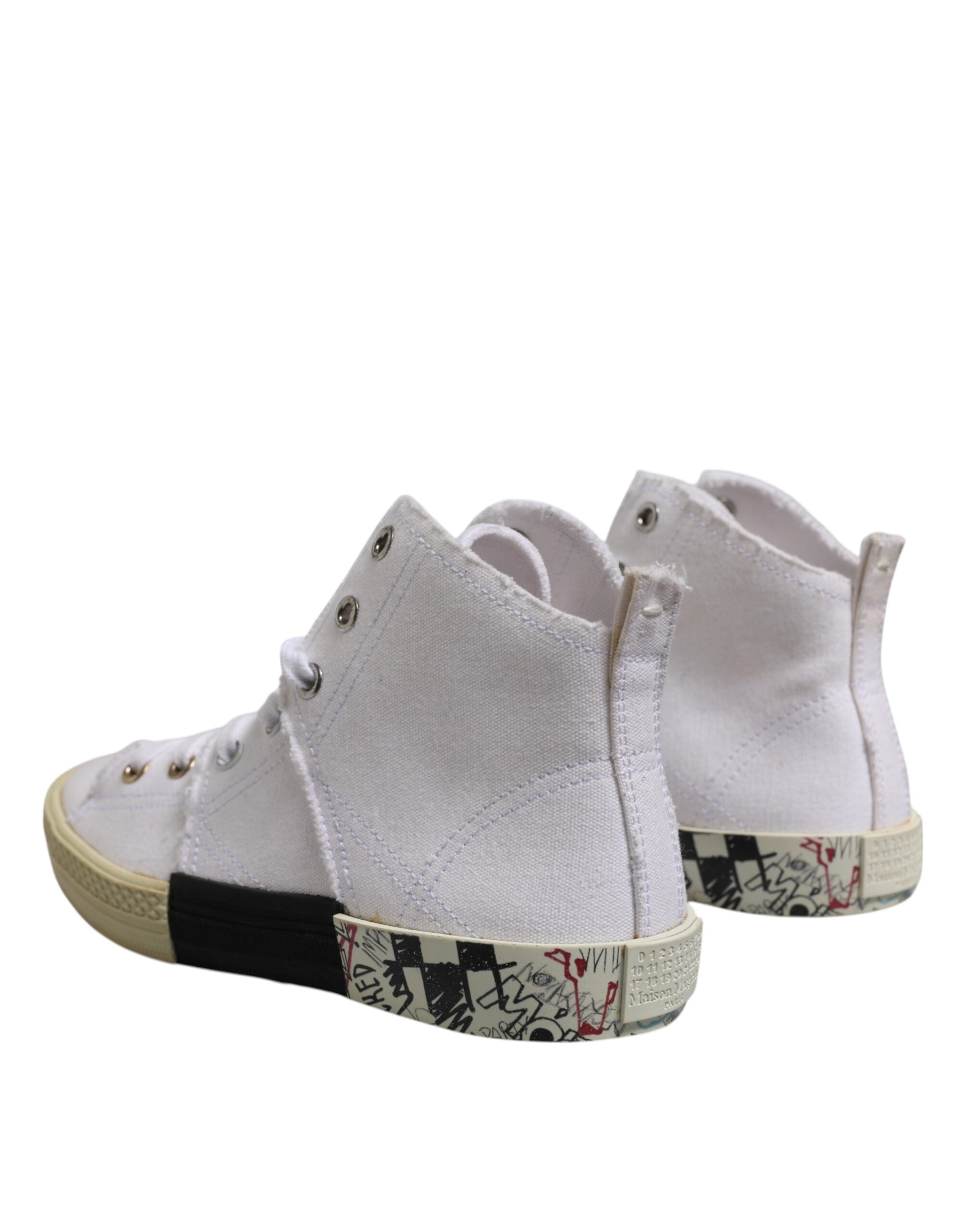 Maison Margiela Canvas sneaker in white — view 3