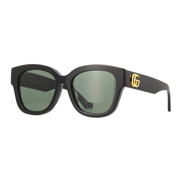 Gucci sunglasses in black