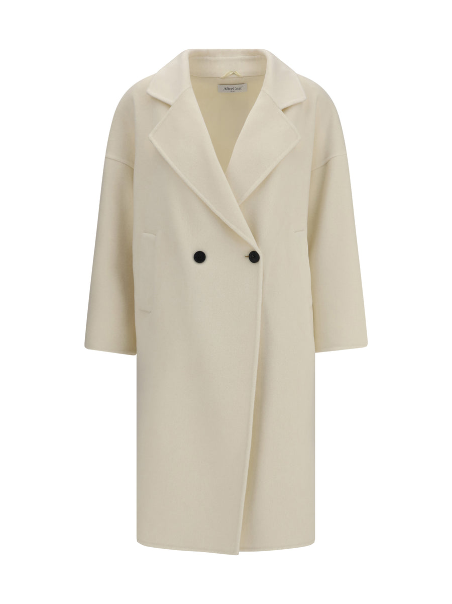 Aftercoat 90% Fleece Wool; 10% Cashmere coat in white