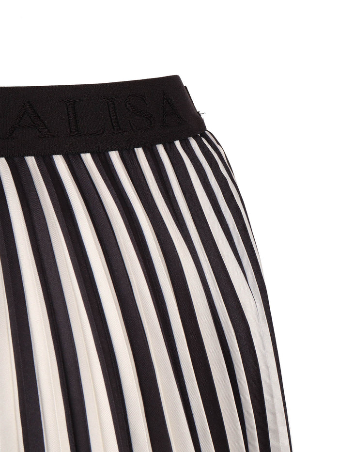 Sunray Pleated Skirt Black 1.outer Fabric: Polyester