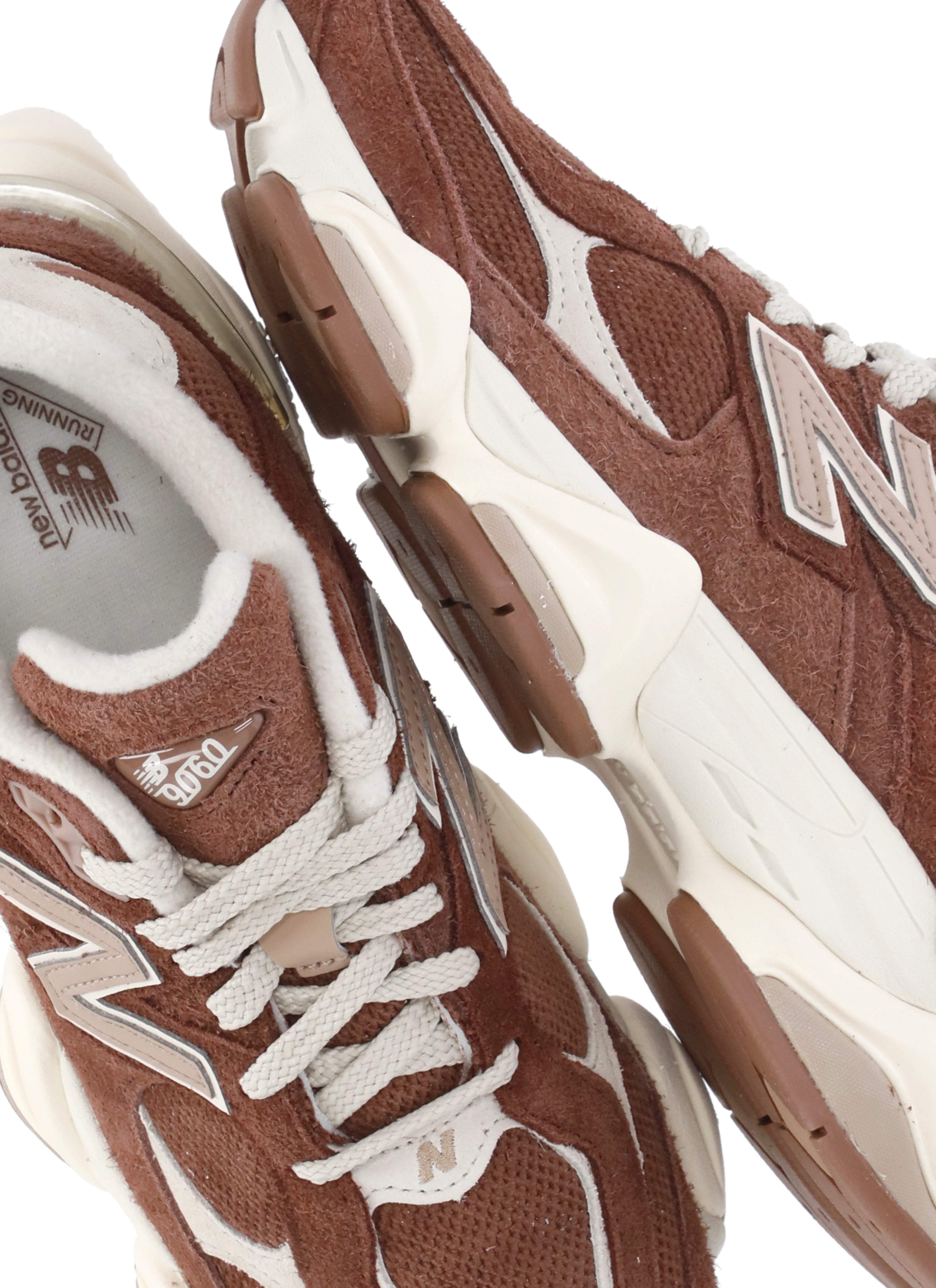 New Balance Sneakers Brown