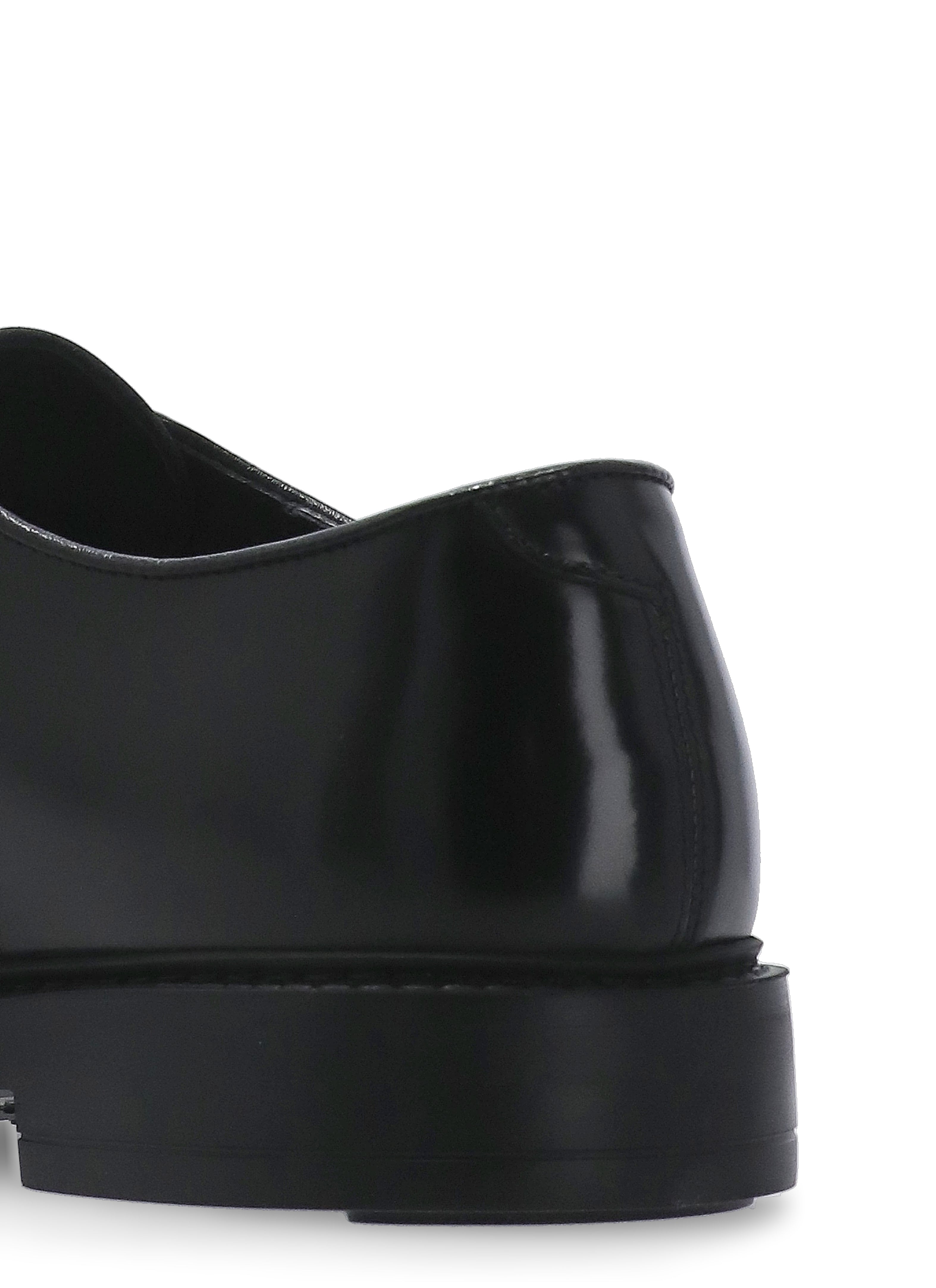 Doucals Flat Shoes Black Cowhide Sole: Rubber