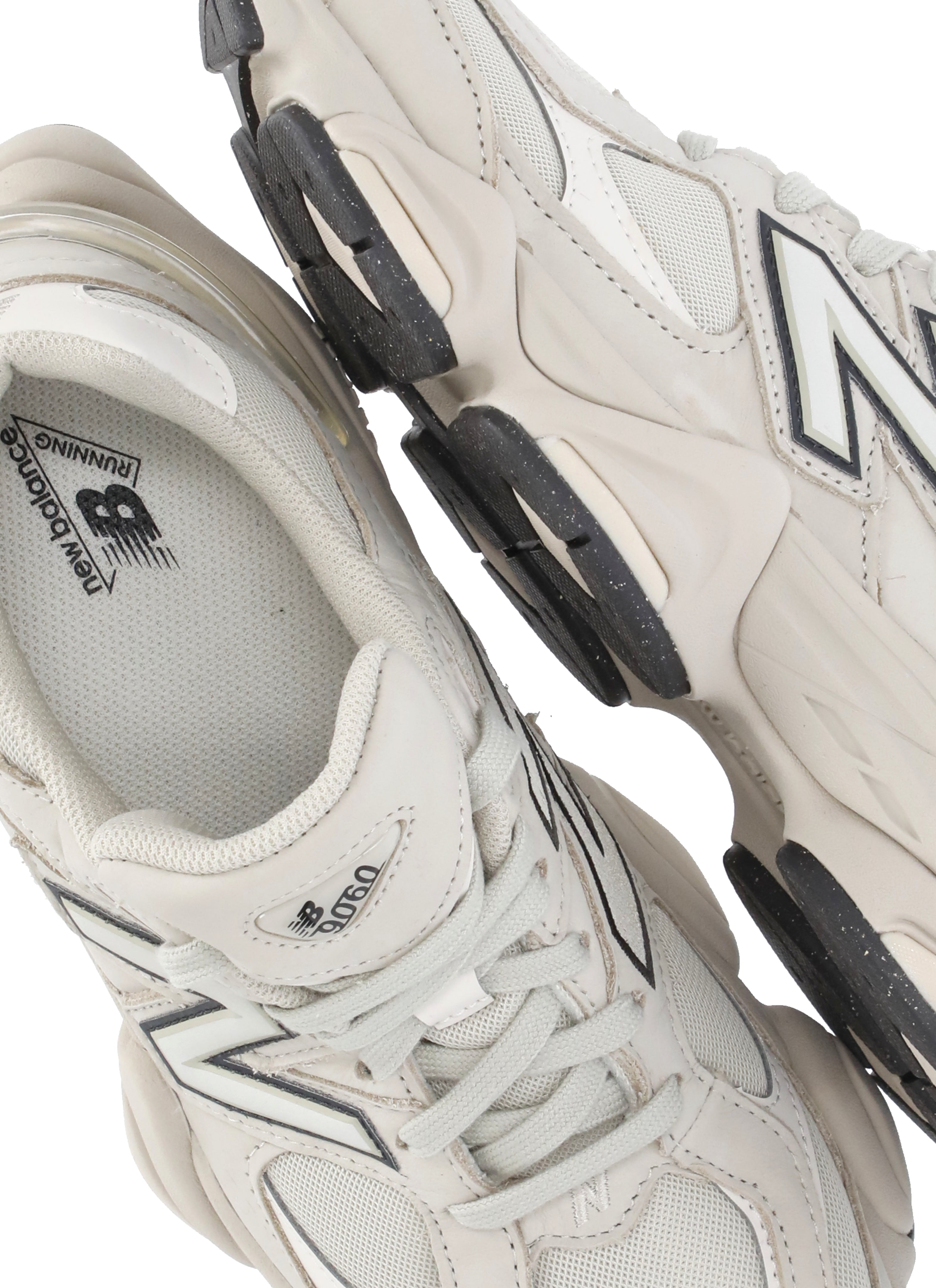 New Balance Sneakers Ivory
