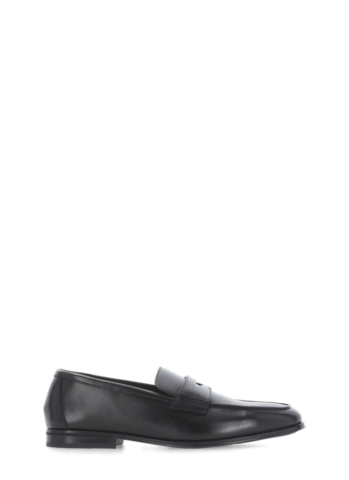 Doucals Flat shoes Black