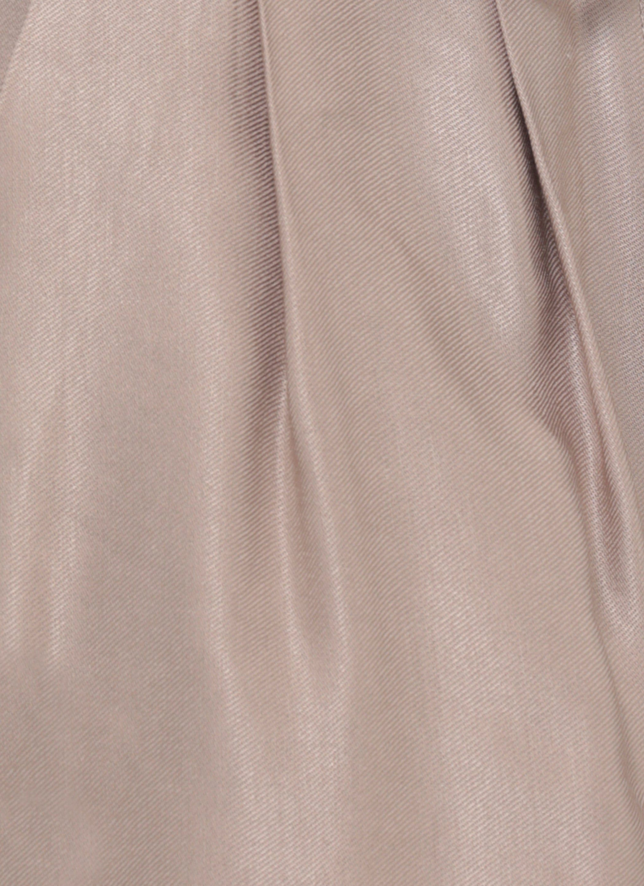 Peserico Shorts Beige