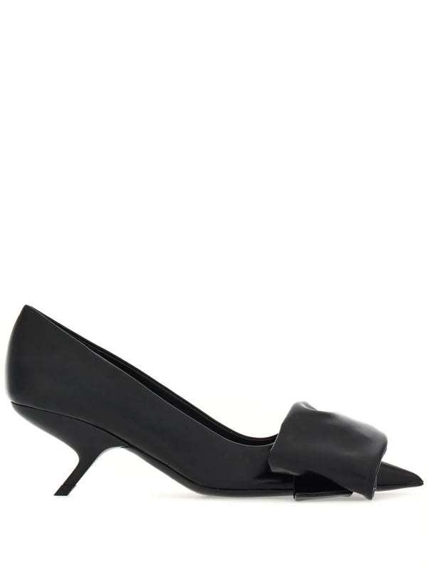 Ferragamo Leather heel in black