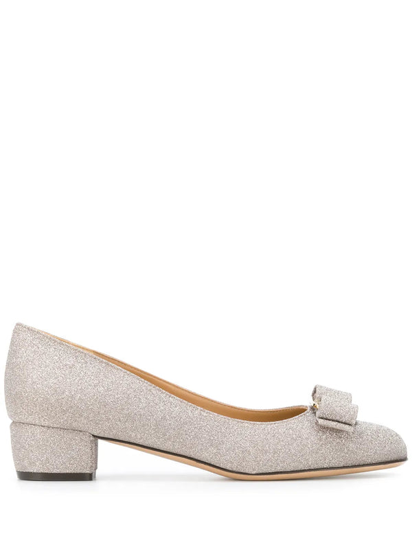 Ferragamo Glitter finish pump in gray
