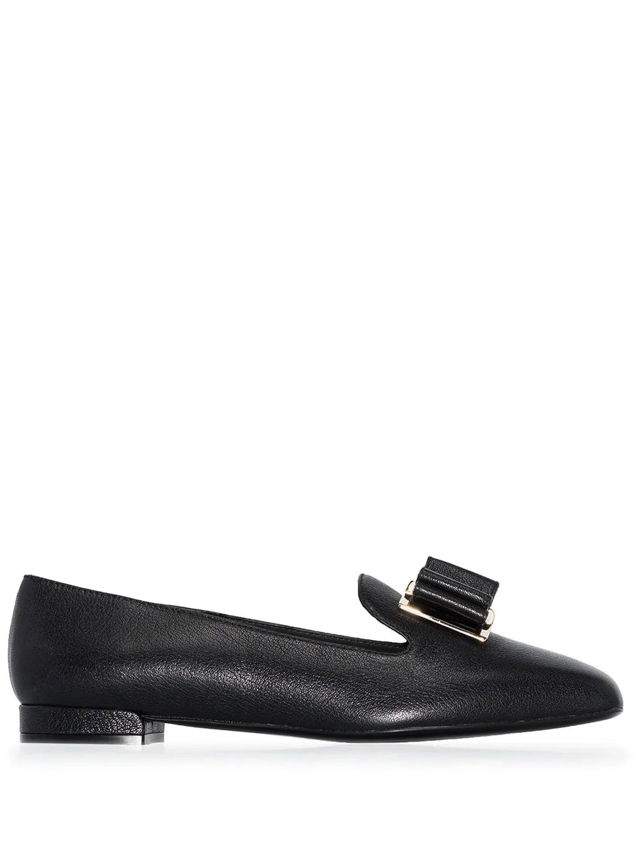 Ferragamo Leather moccasin in black