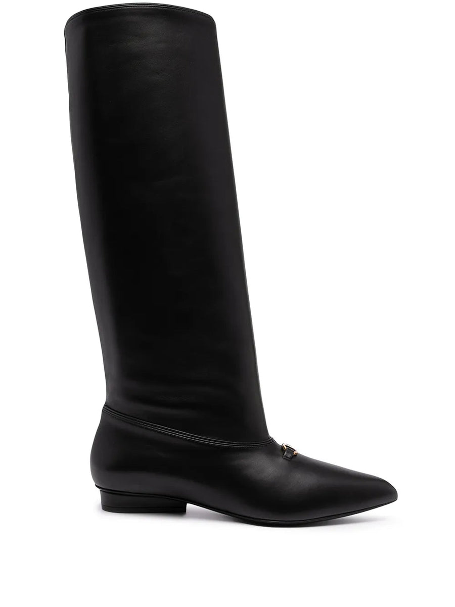 Ferragamo Leather boots in black