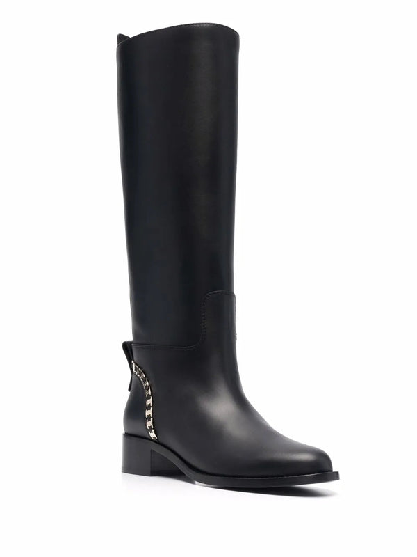 Ferragamo Leather boots in black