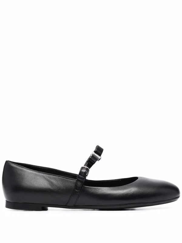 Ferragamo Leather ballet flat in black