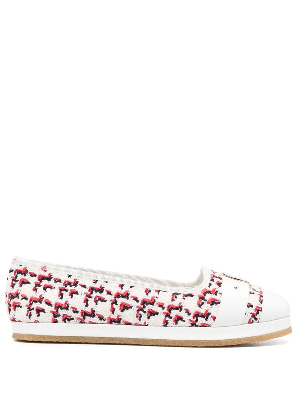 Ferragamo Leather flat in white