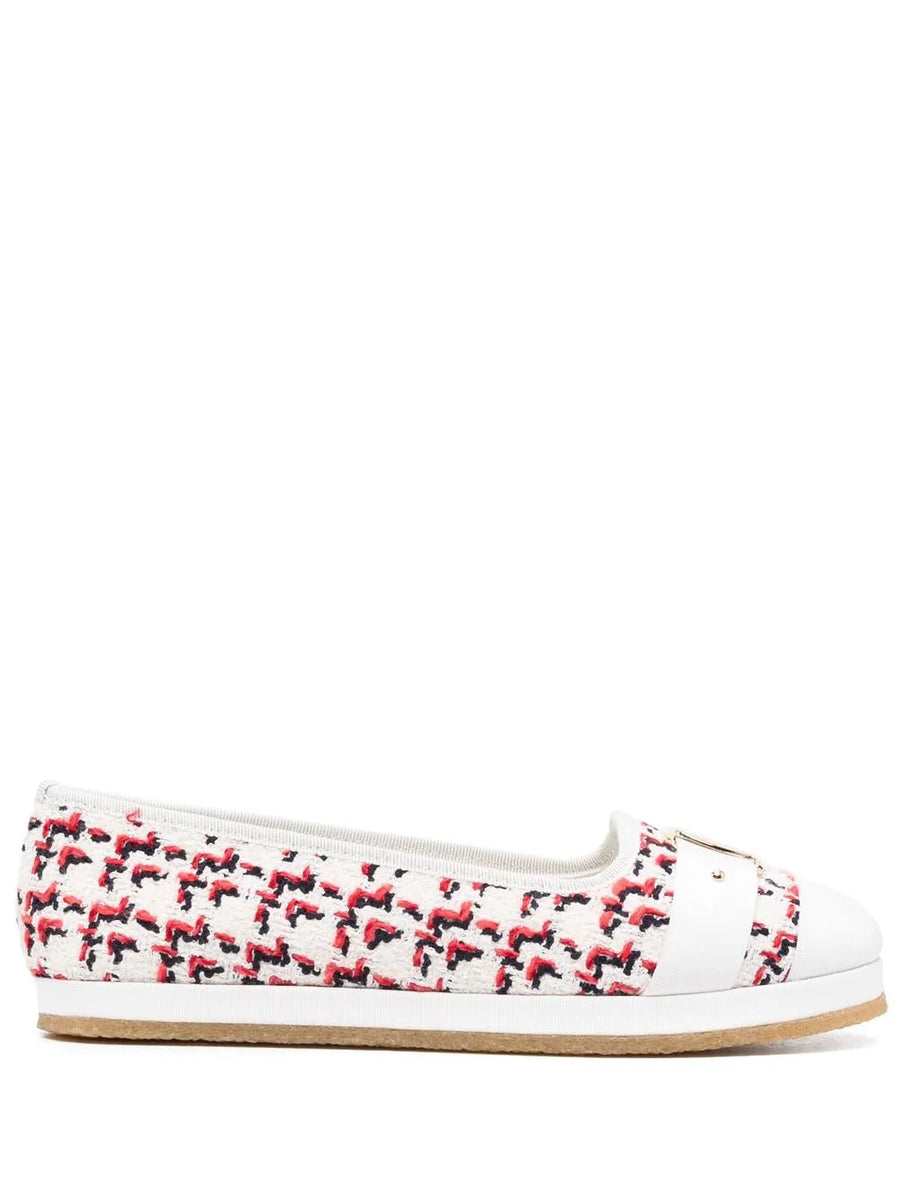 Ferragamo Leather flat in white