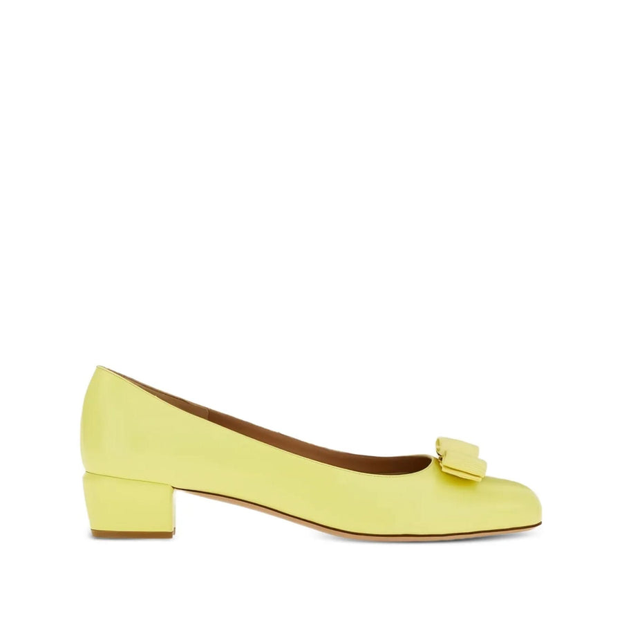 Ferragamo Leather ballet flat in yellow