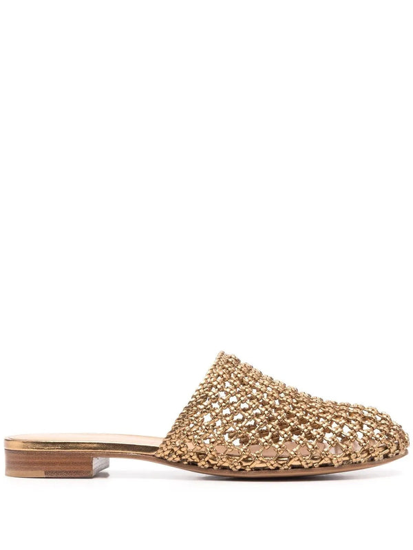 Ferragamo leather mule in gold