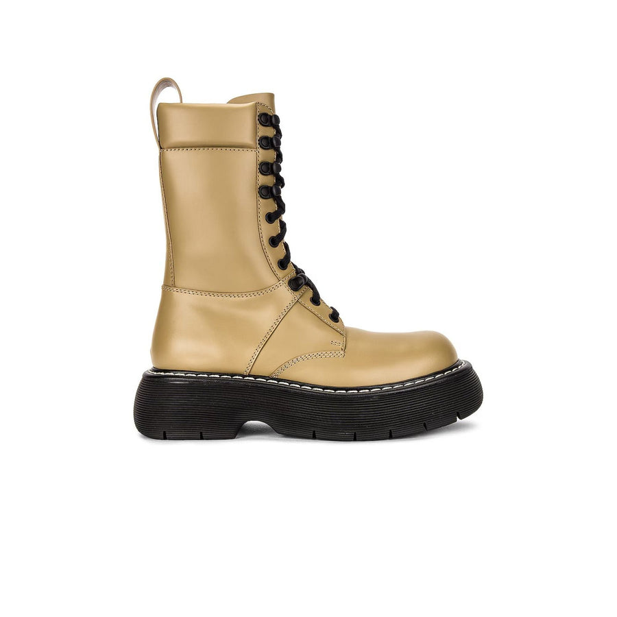 Bottega Veneta Calfskin boot in brown
