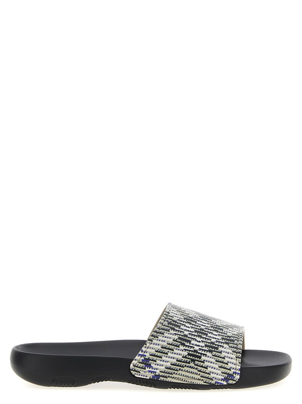 Burberry Dive Check Sandals