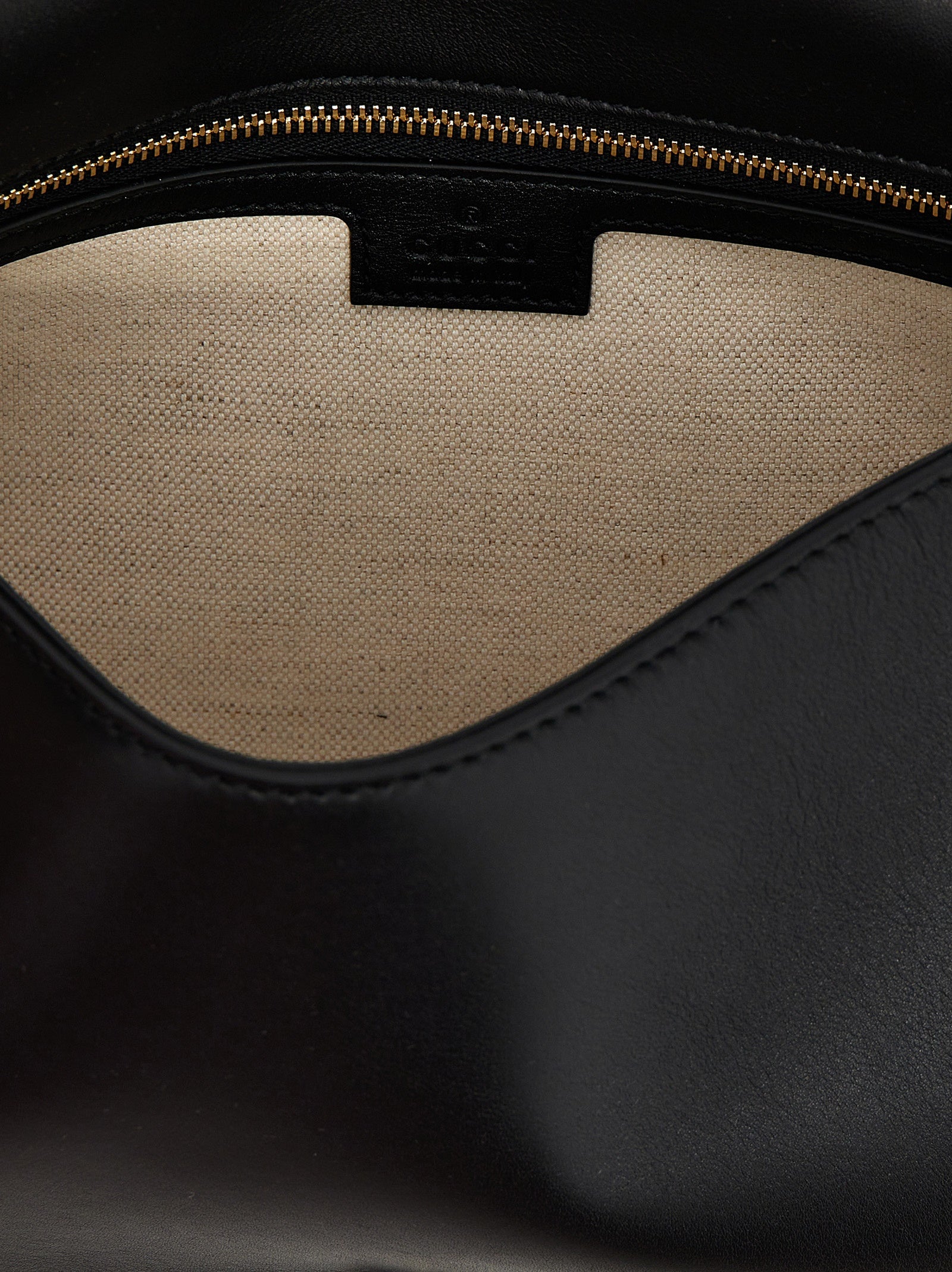 Gucci Blondie medium handbag Black Calfskin Leather (bos Taurus) Crossbody Bags