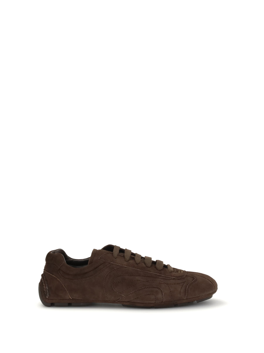 Prada Upper: 100% calf leather; Sole: 100% rubber sneaker in brown