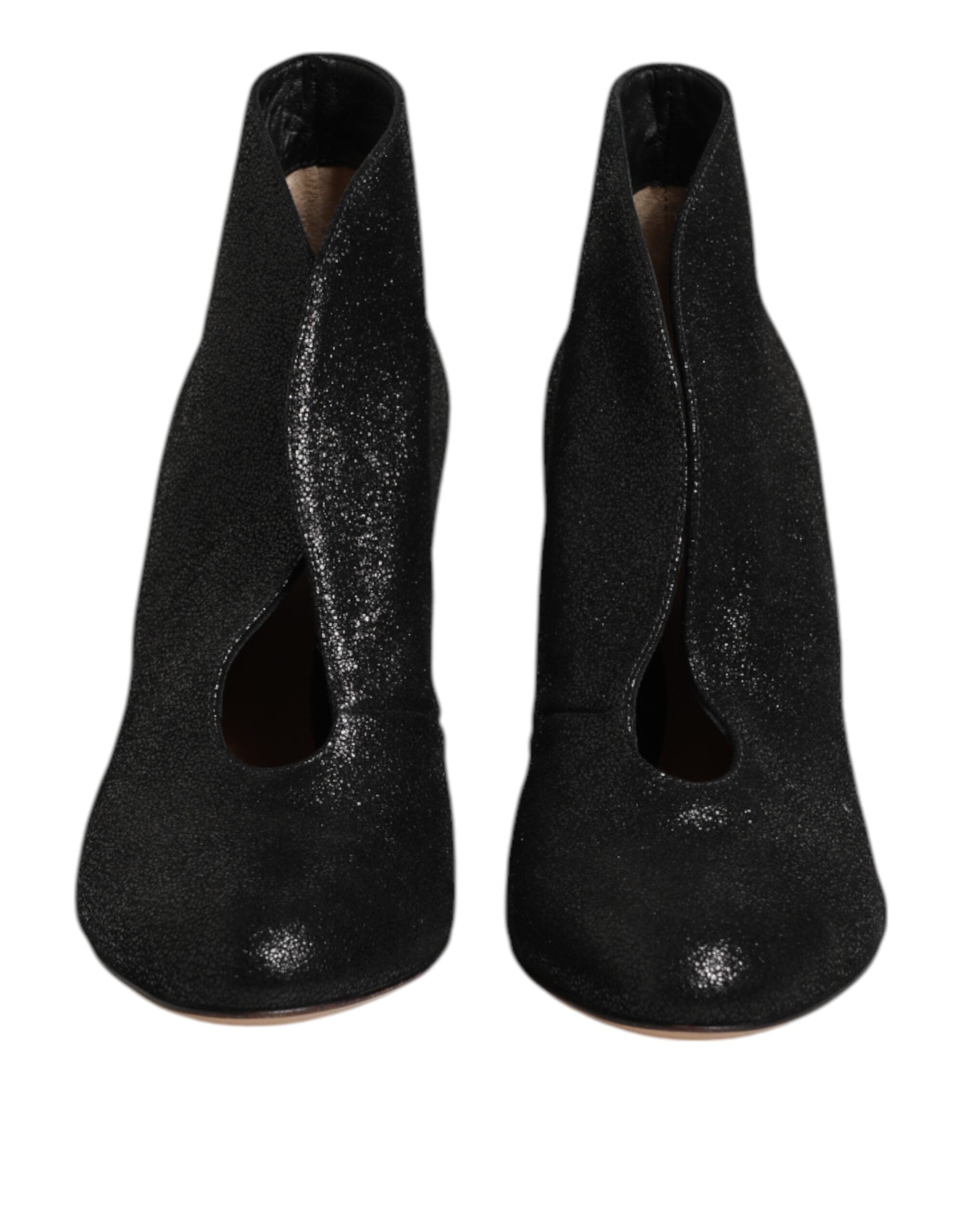Gianvito Rossi Leather pump in black
