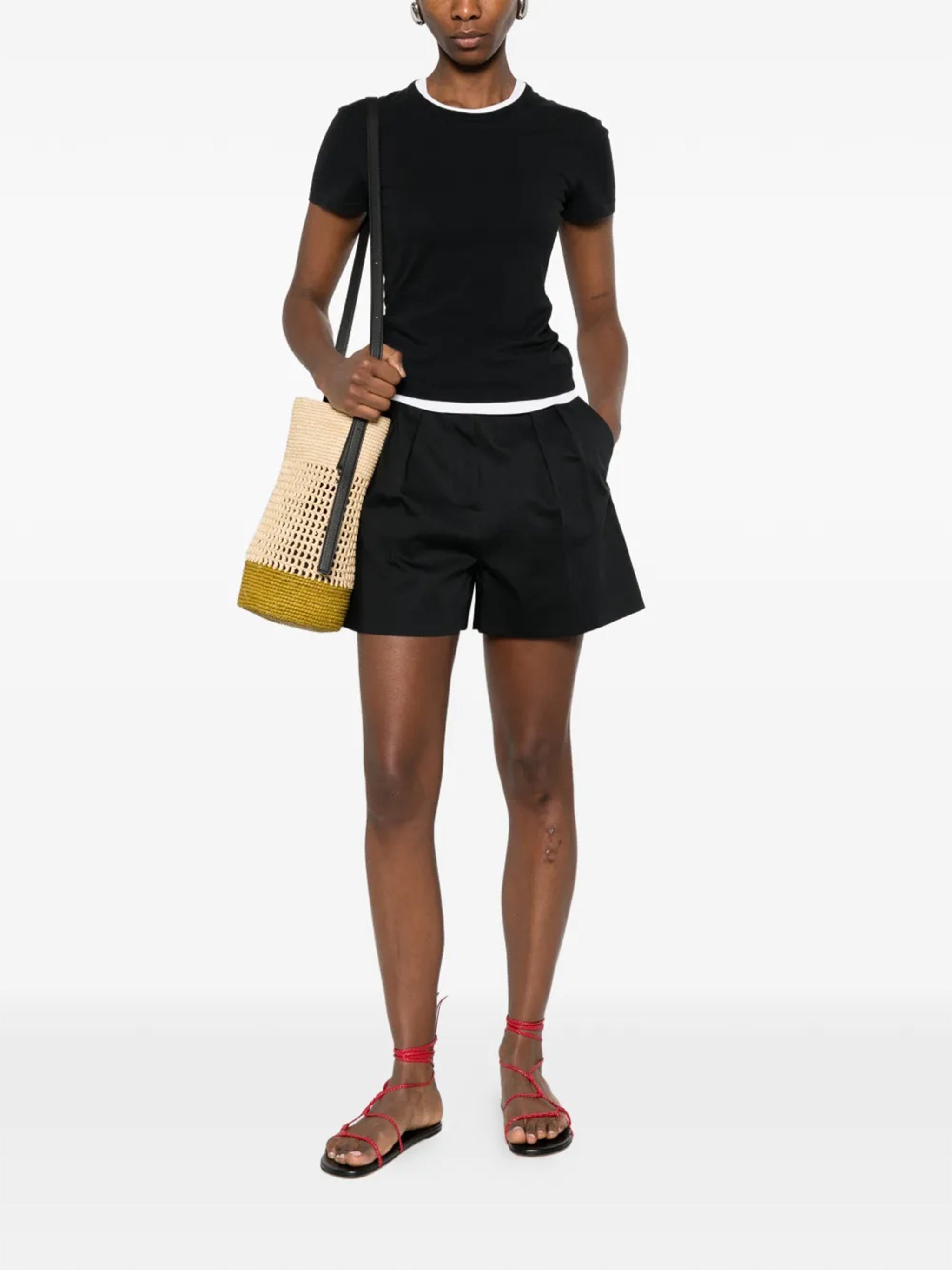 Tabacco Black Short