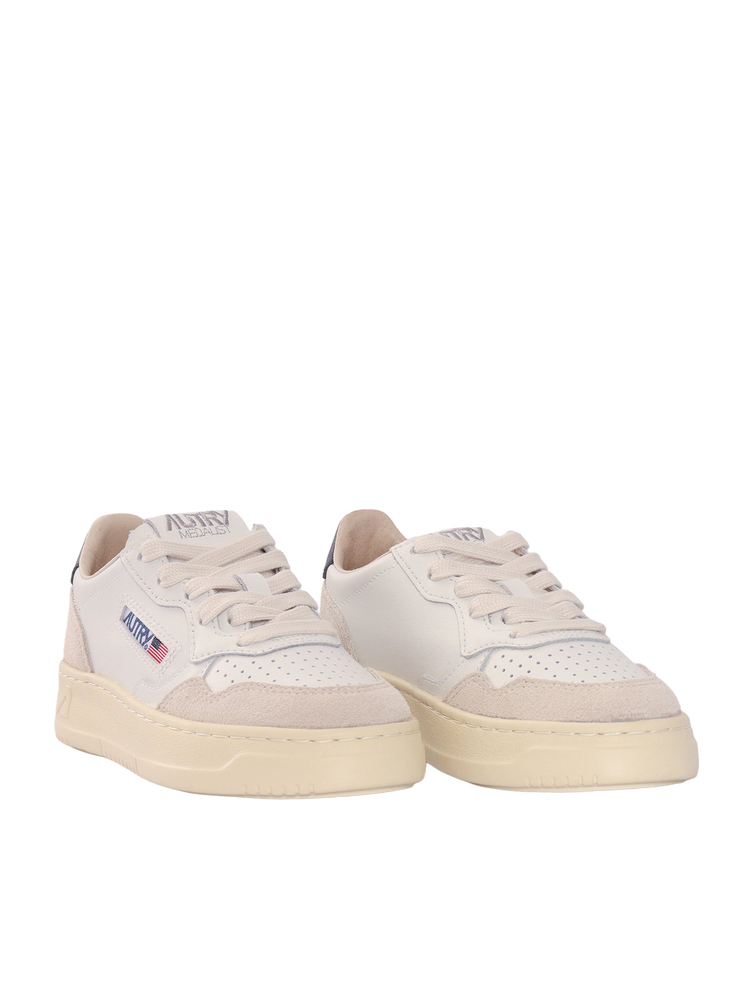 MEDALIST KIDS LOW KID SUEDE-FOUR WHT-SPACE SNEAKERS White