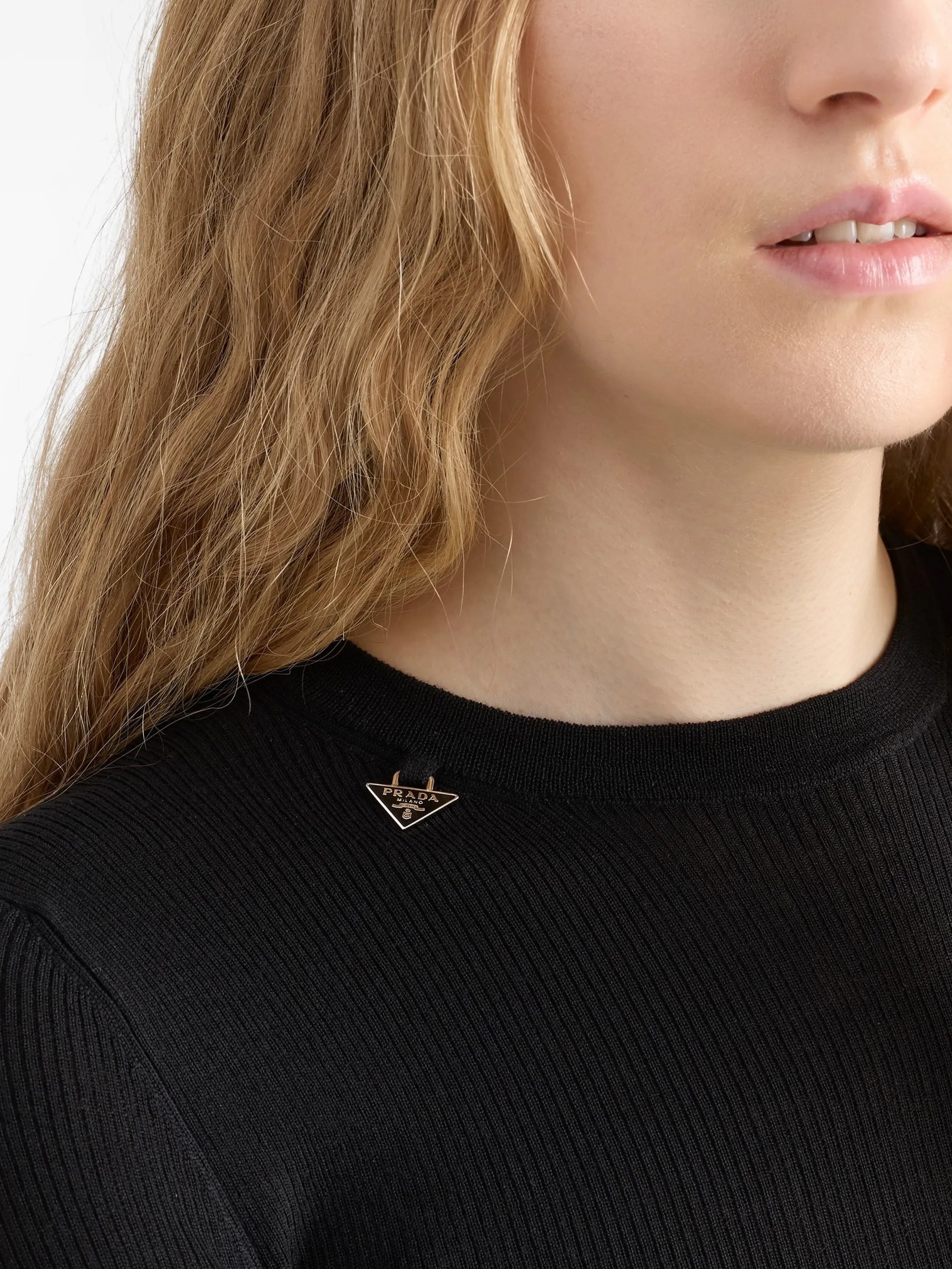 Superfine Wool F.21 Black Maglia