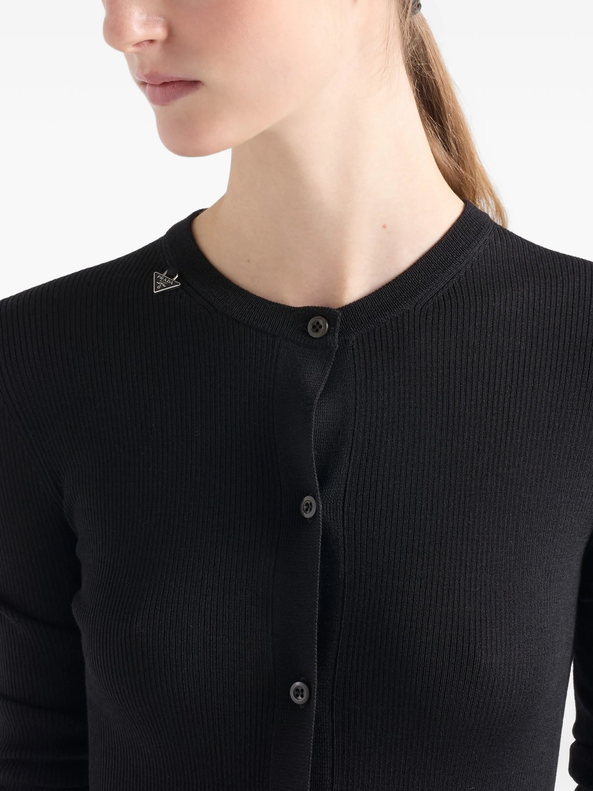 Superfine Wool F.21 Black Maglia