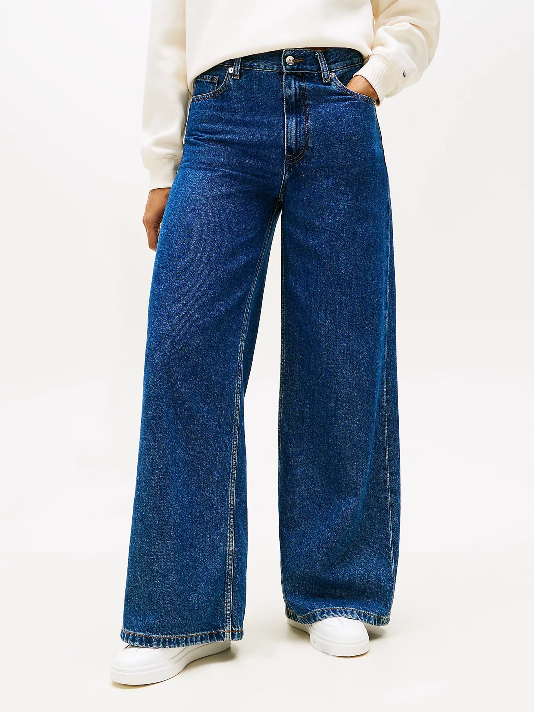 Dnm Emi 70s Wide Leg Hw Blue Jean