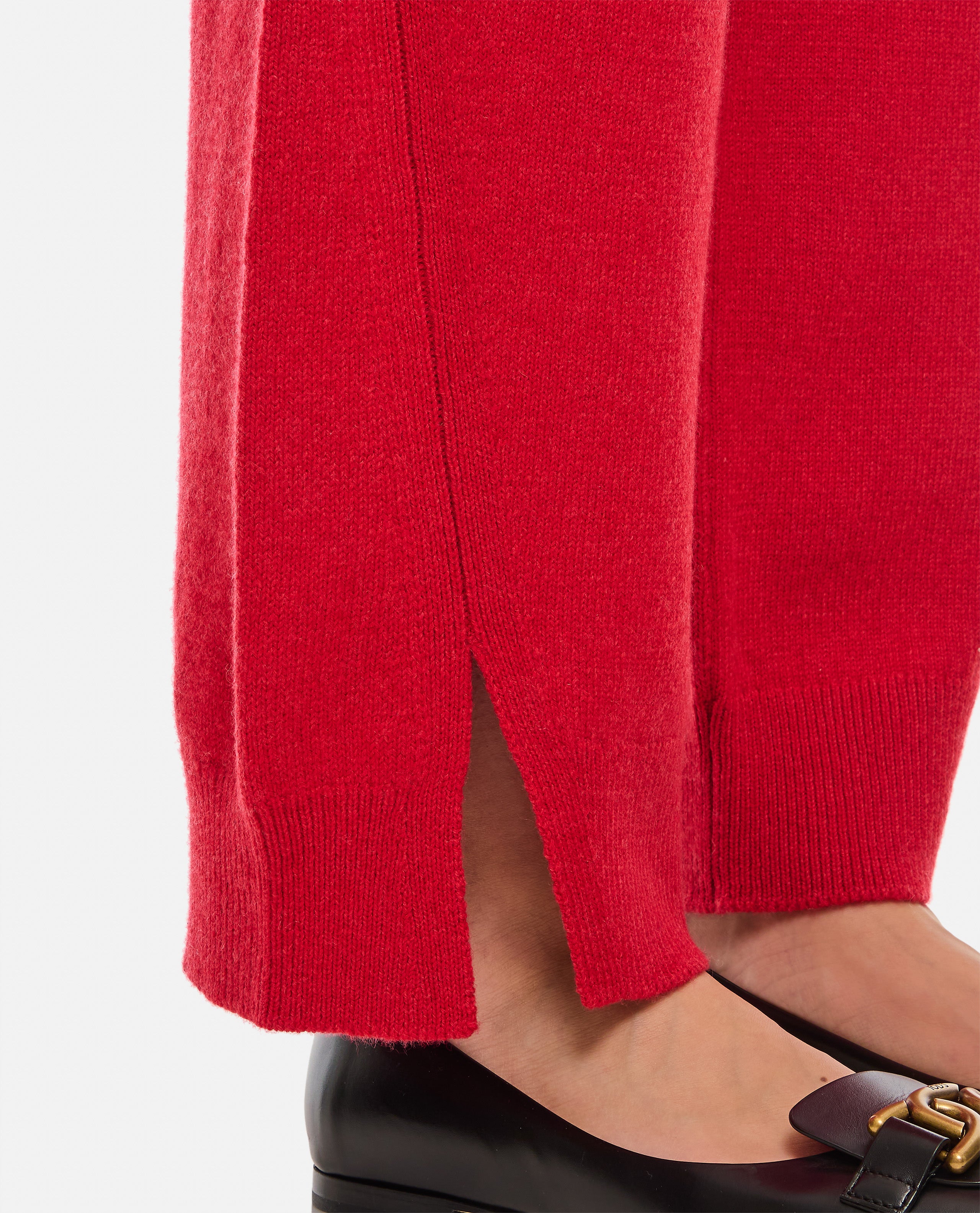 Barrie RTW Red