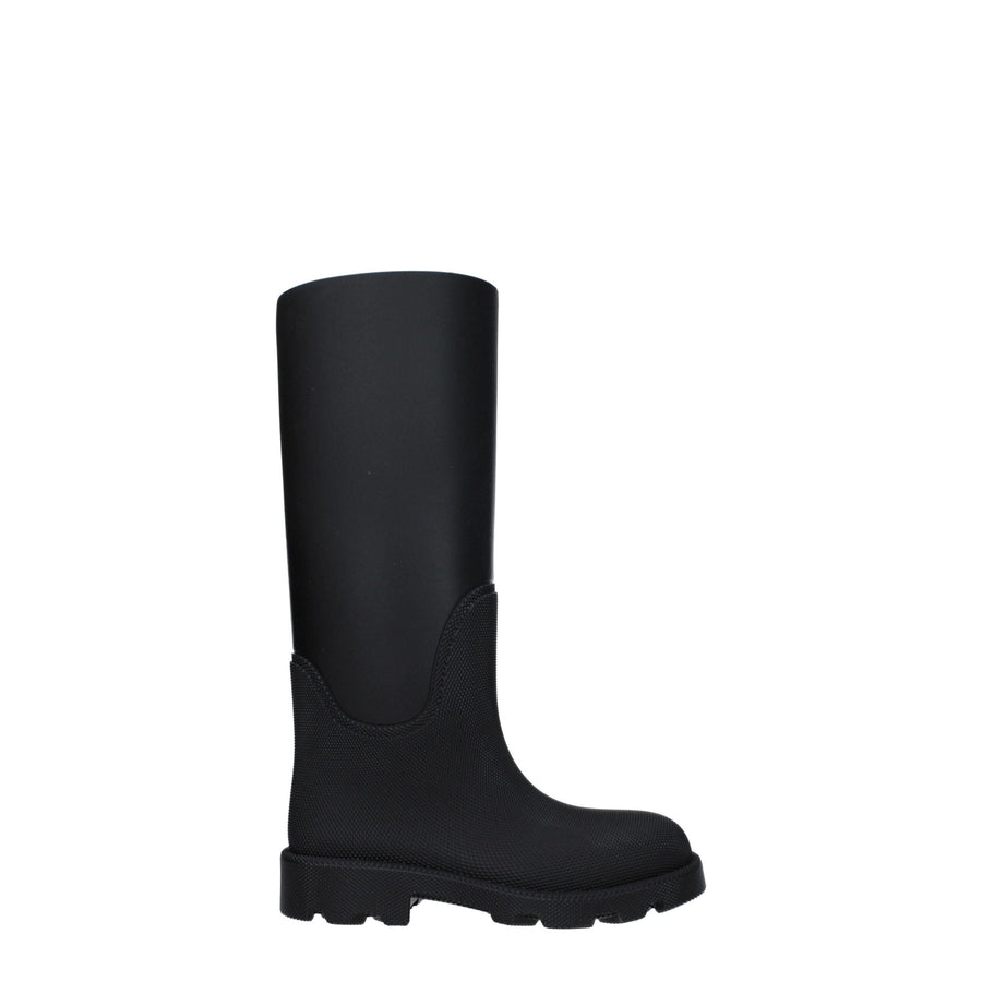 Burberry boot in black