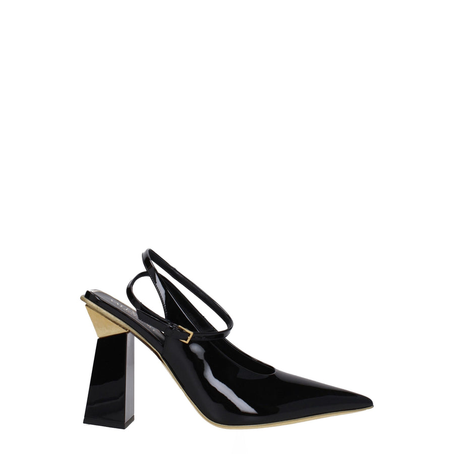 Valentino Garavani Patent leather heel in black