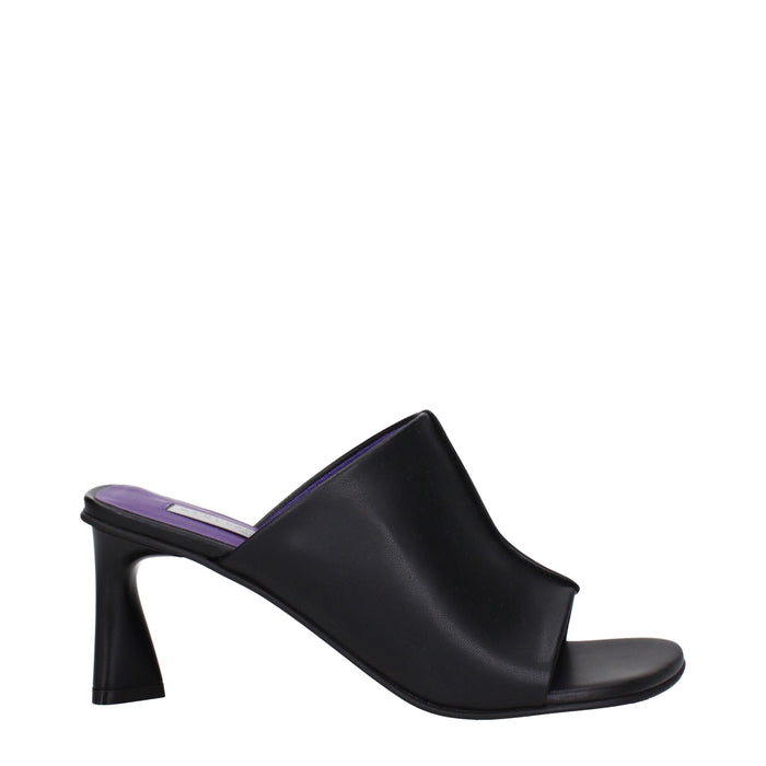 Stella McCartney Eco leather sandal heel in black