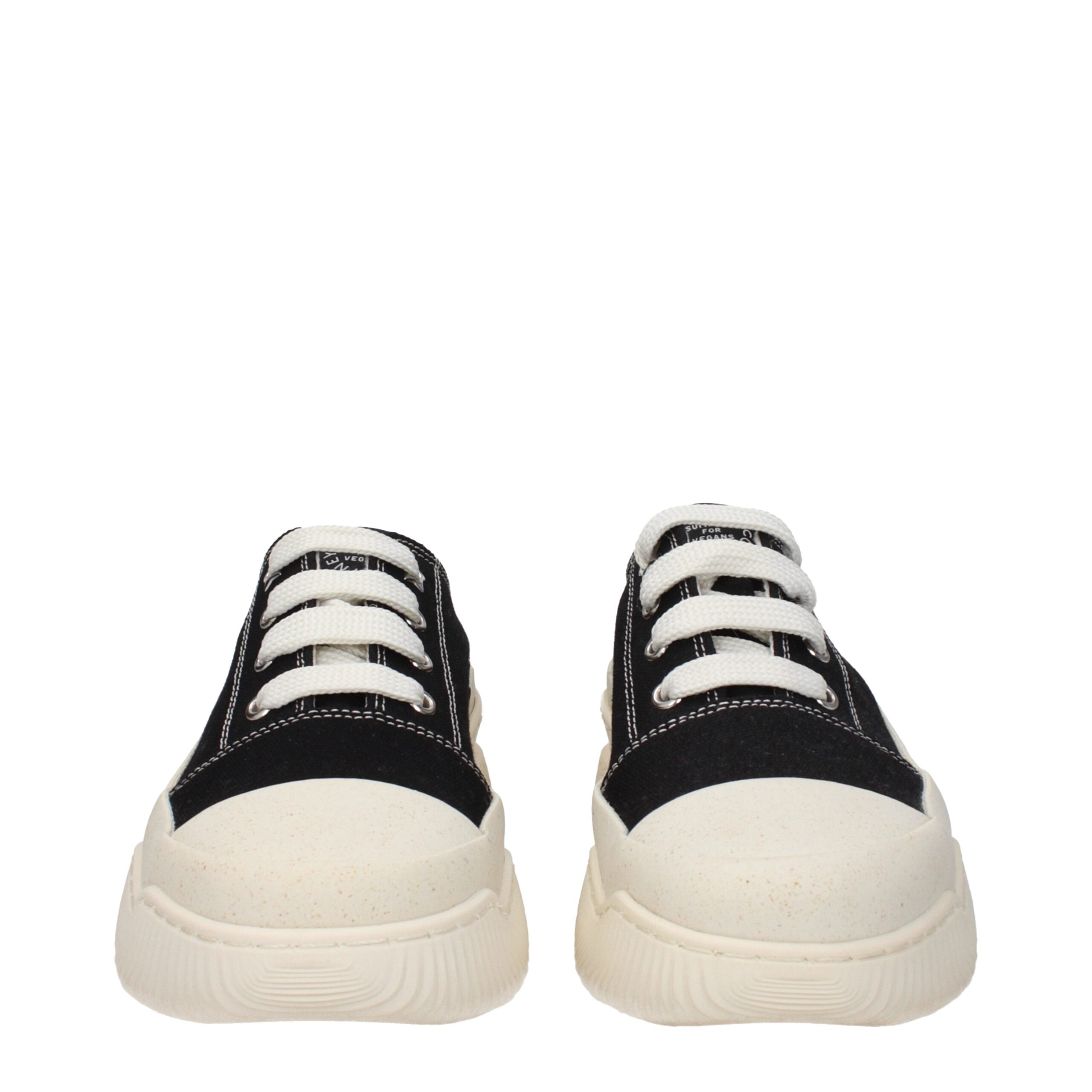 Stella McCartney sneaker in black — view 3