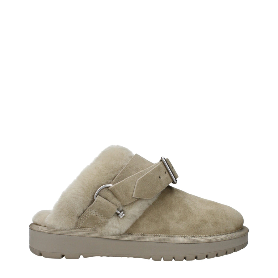 Burberry slipper in beige