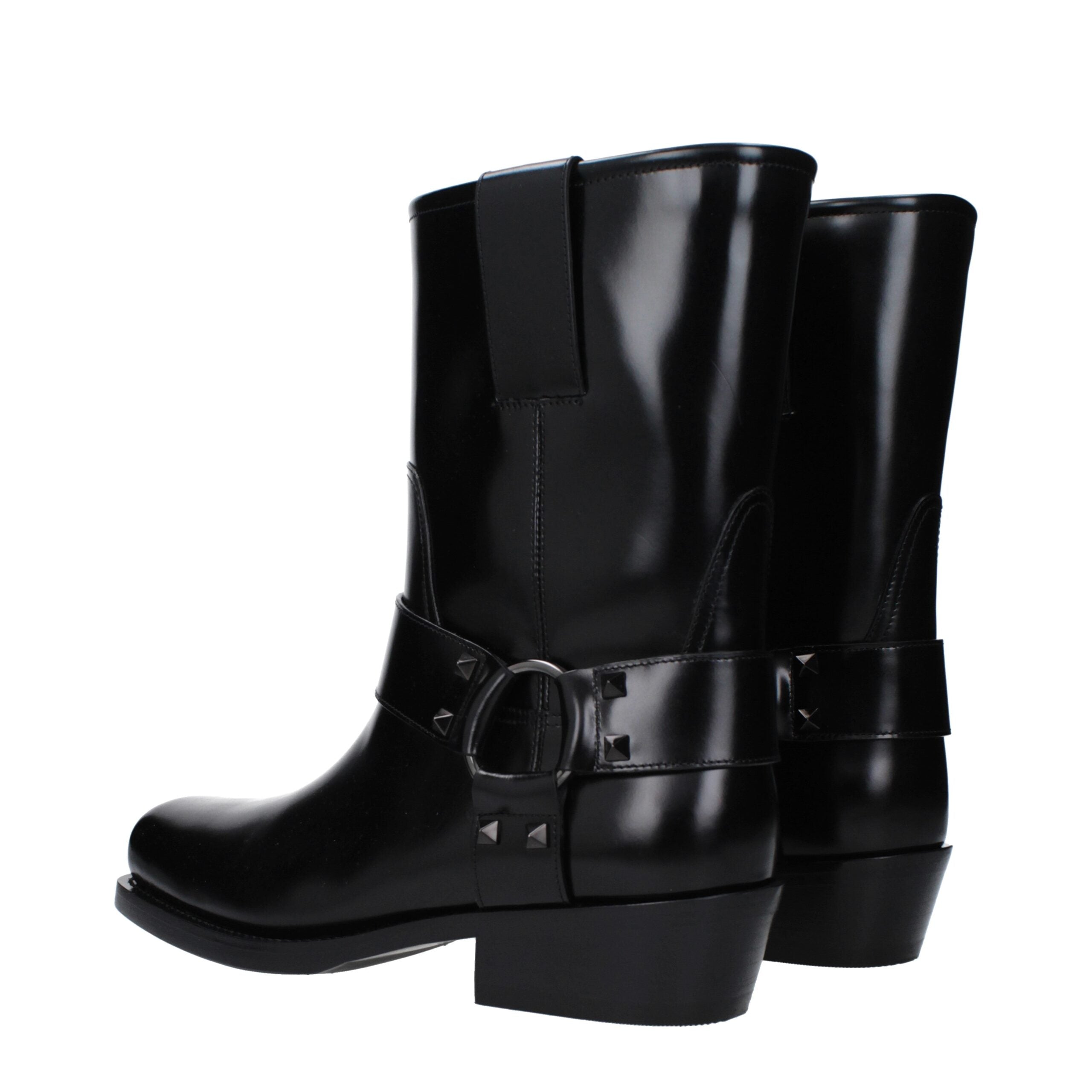 Valentino Garavani boots in black — view 4