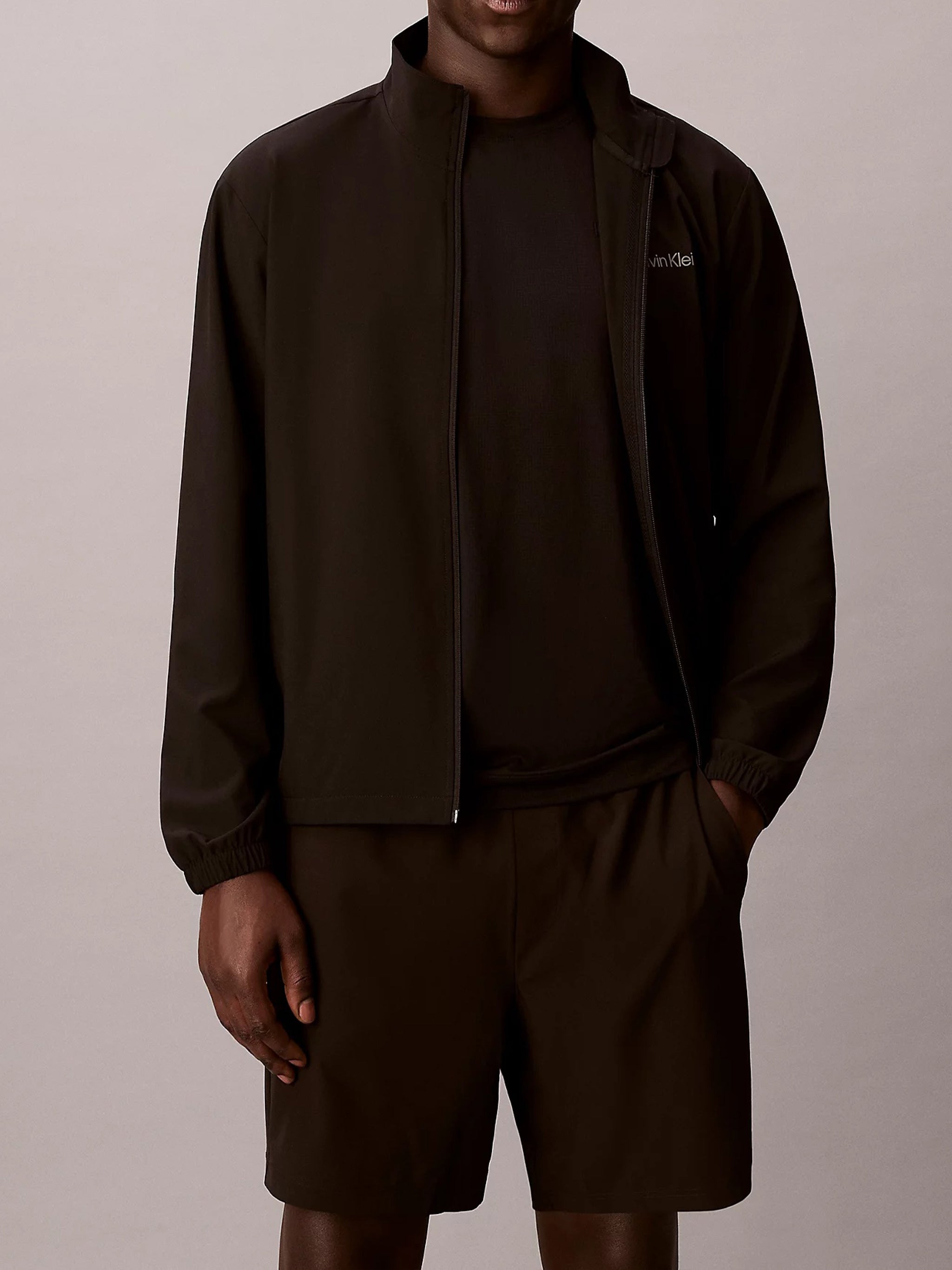 Woven Short Black
