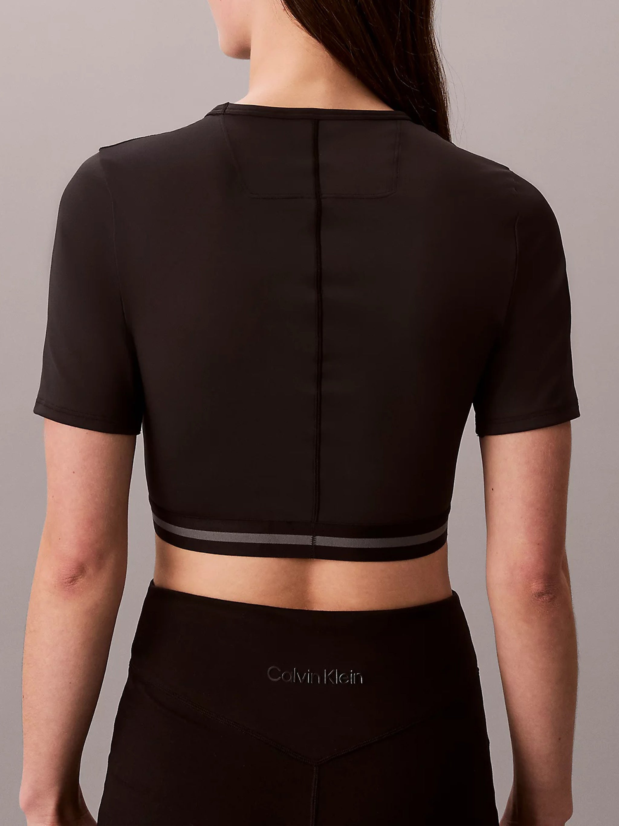 Icon Sport Ss Tee With Wb Black Top