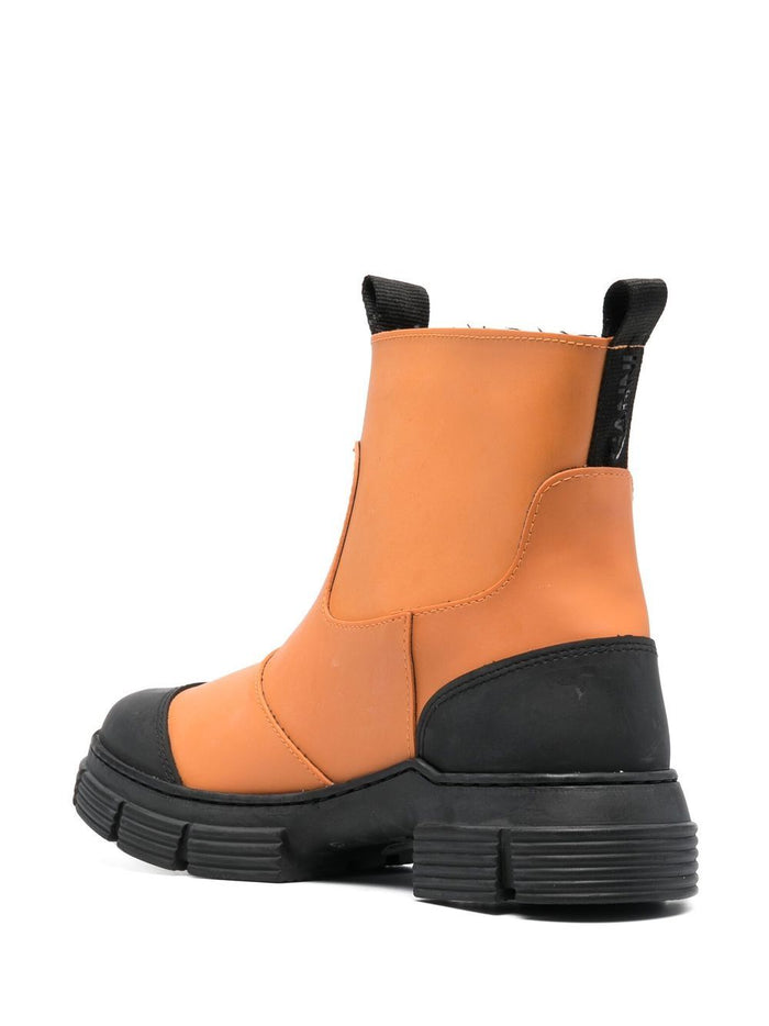 Ganni Boots Beige